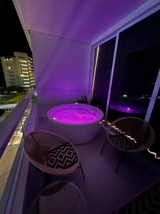 Apartasuite Con Jacuzzi Santa Marta